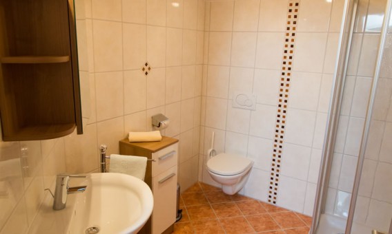 Appartement mit Badezimmer