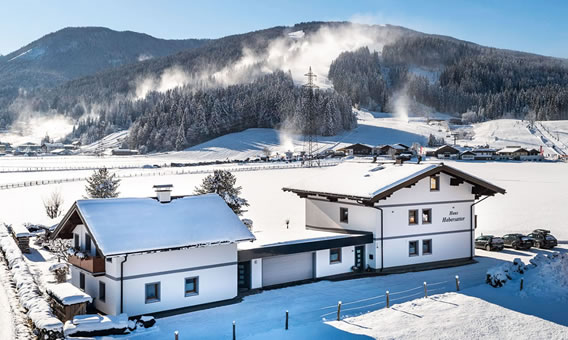 Winterurlaub in Flachau, direkt an der Piste